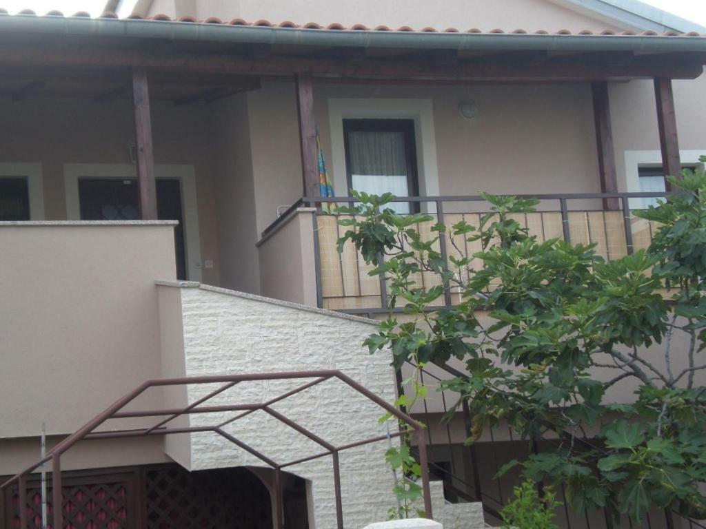 Apartmani Alma Pula Exterior foto